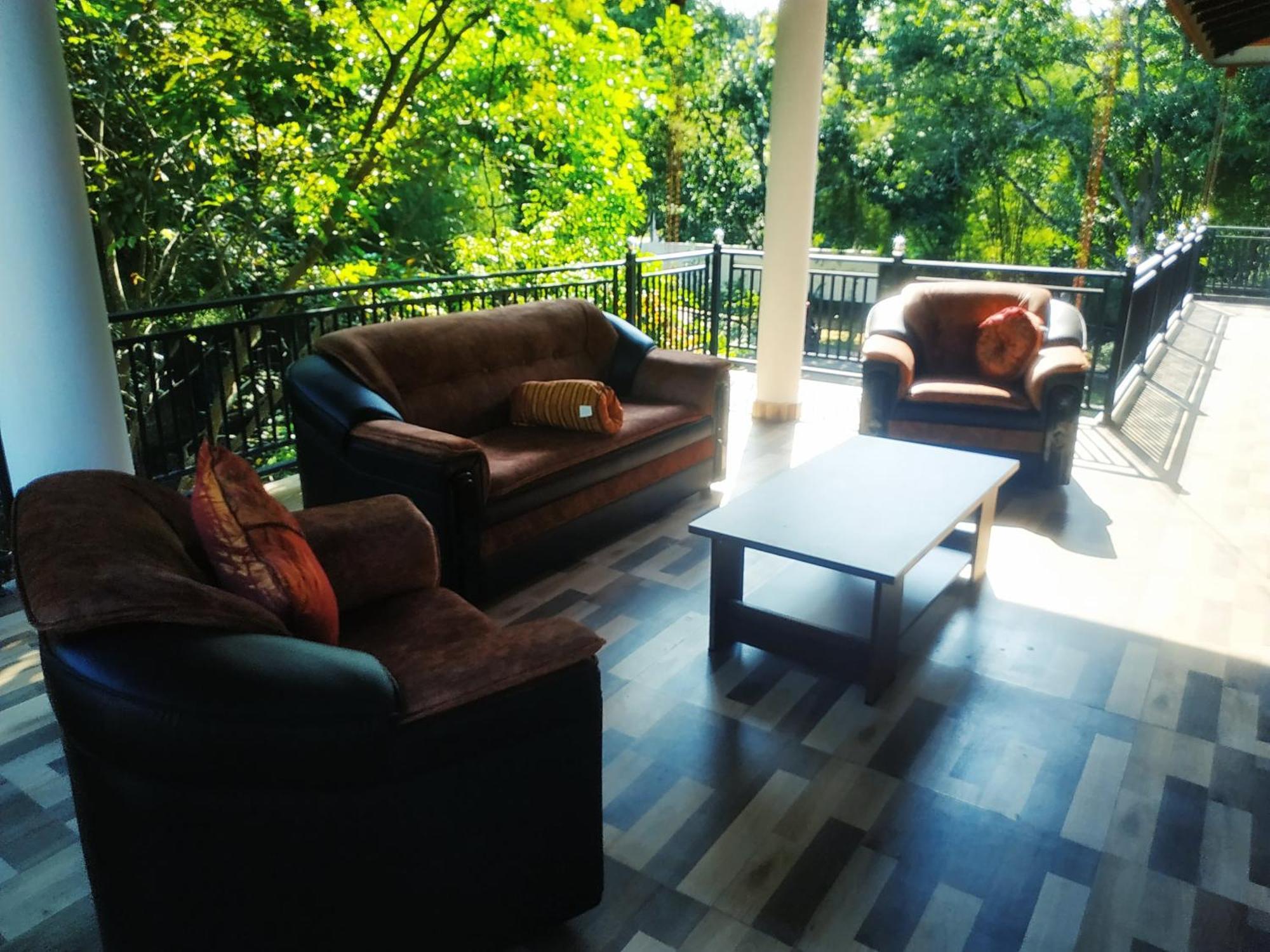 Four Seasons Safari Resort Udawalawa 达瓦拉维 外观 照片